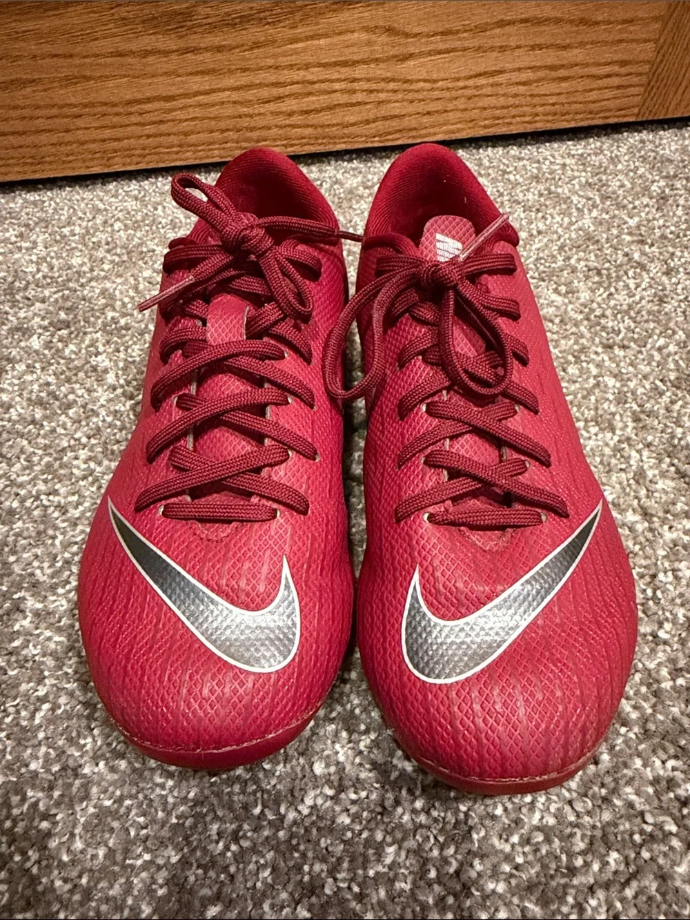 Nike Kids' Maroon Soccer Cleats size 3.5